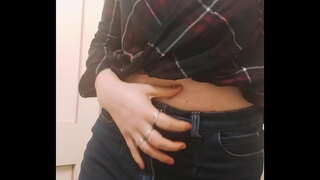 Velike Grudi Devojka Senzualna Igrati Pičkica u Wc tokom Putuju Velike Grudi Devojka Senzualna Igrati Pičkica u Wc tokom Putuju