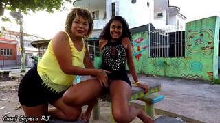 Novinha tira a ripsmetušš kom o casal sapeca